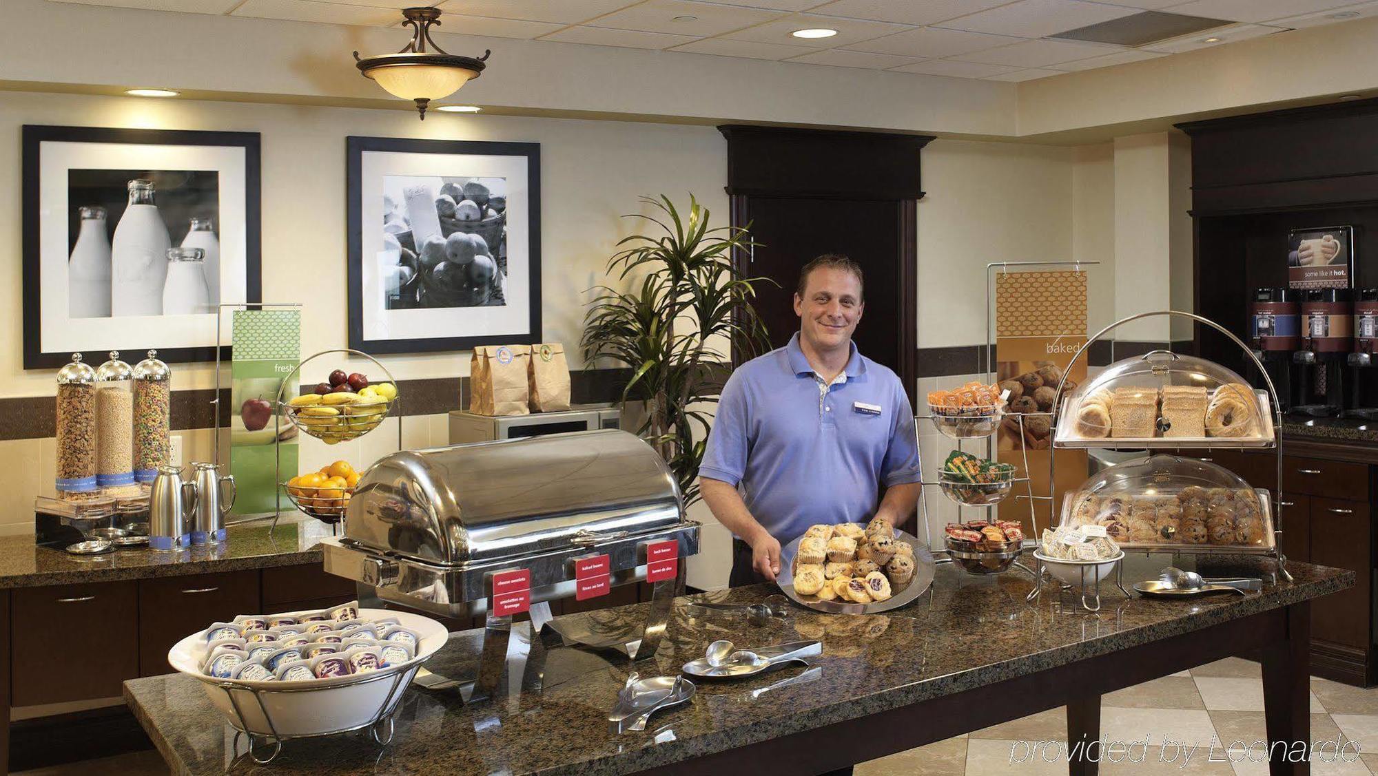 Hampton Inn By Hilton North Bay Restoran gambar